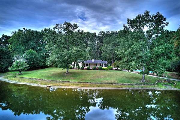 5.25 Acres of Residential Land with Home for Sale in Roebuck, South Carolina