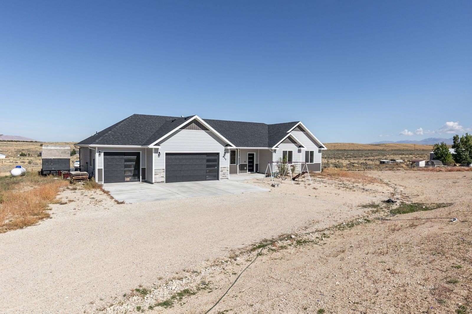 2.25 Acres of Residential Land with Home for Sale in Spring Creek, Nevada