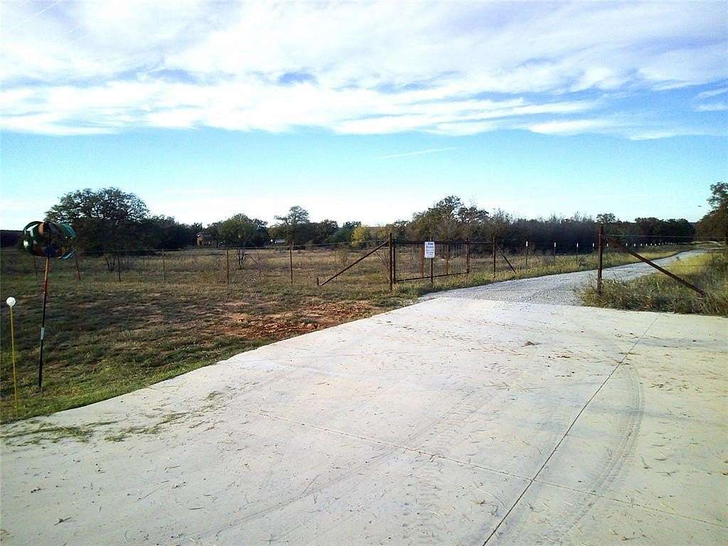 63 Acres of Agricultural Land for Sale in Bridgeport, Texas