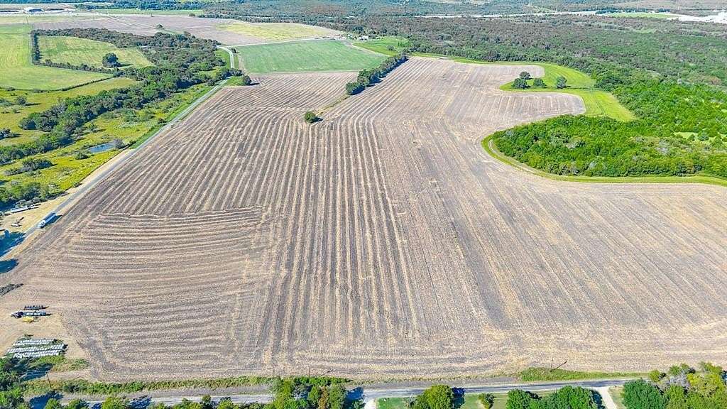 28.2 Acres of Land for Sale in Ennis, Texas