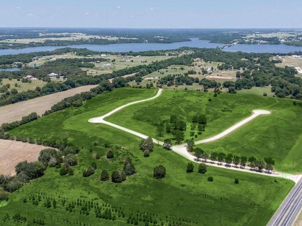 1.78 Acres of Land for Sale in Tioga, Texas