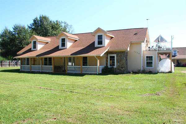 2.1 Acres of Residential Land with Home for Sale in Molino, Florida