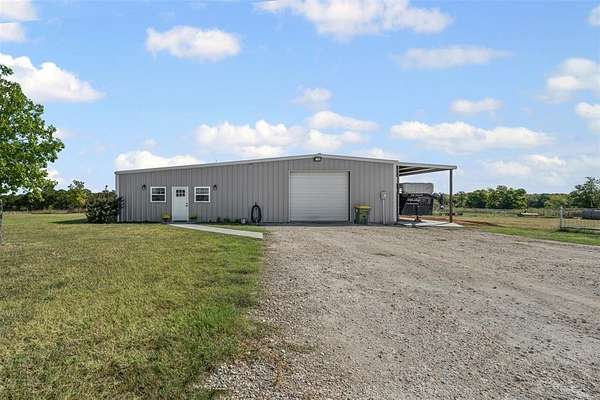 44.6 Acres of Land with Home for Sale in Itasca, Texas