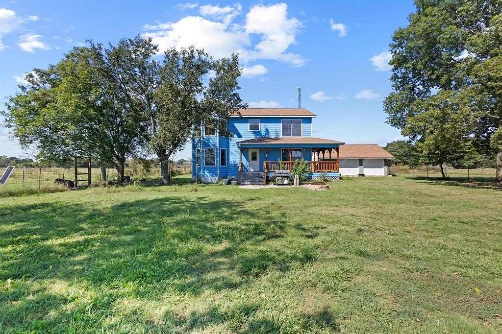 39.3 Acres of Agricultural Land with Home for Sale in Ivanhoe, Texas