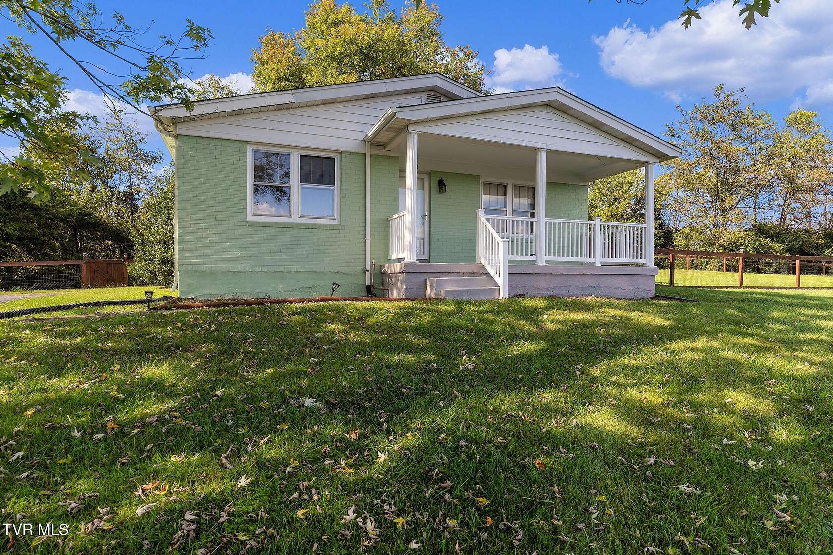 3.27 Acres of Improved Mixed-Use Land for Sale in Bristol, Virginia