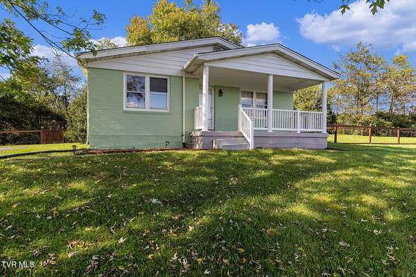 3.27 Acres of Improved Mixed-Use Land for Sale in Bristol, Virginia