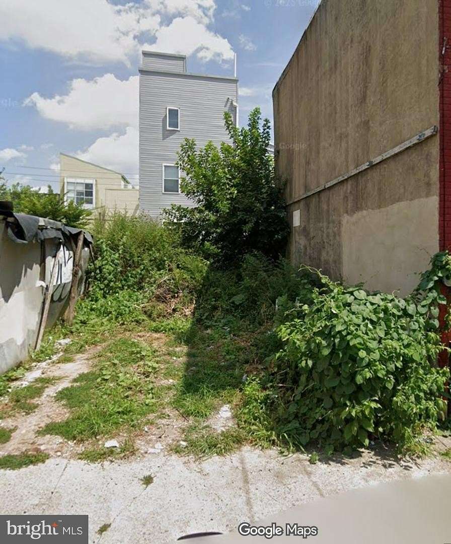 0.02 Acres of Land for Sale in Philadelphia, Pennsylvania