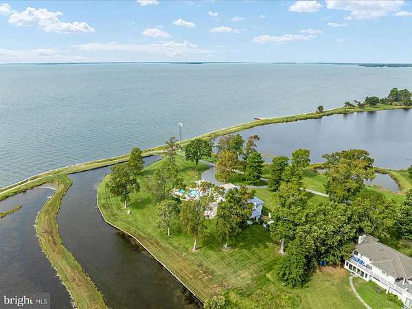 4.84 Acres of Residential Land with Home for Sale in Queenstown, Maryland