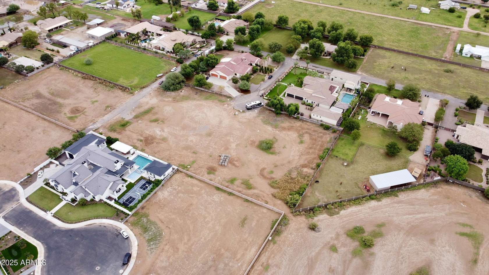 1 Acre of Residential Land for Sale in Gilbert, Arizona