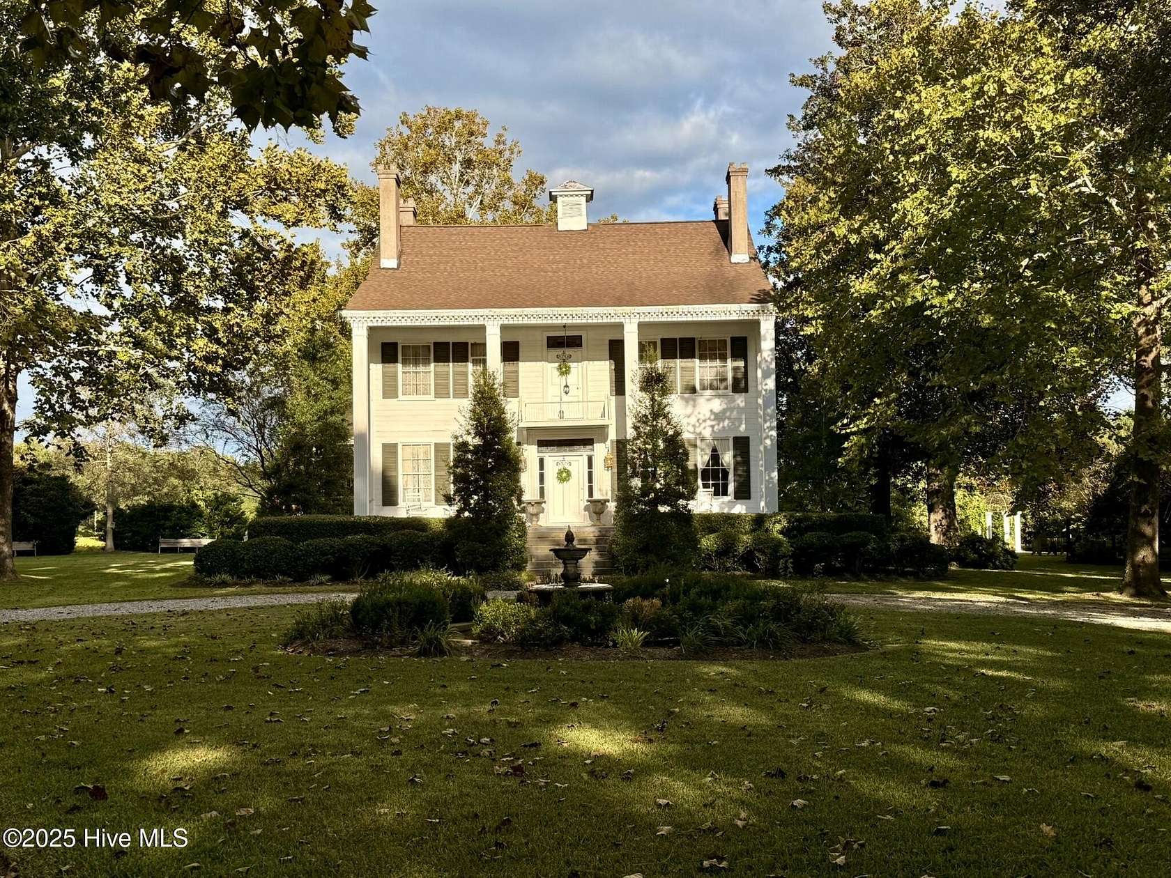 2.57 Acres of Residential Land with Home for Sale in Maysville, North Carolina