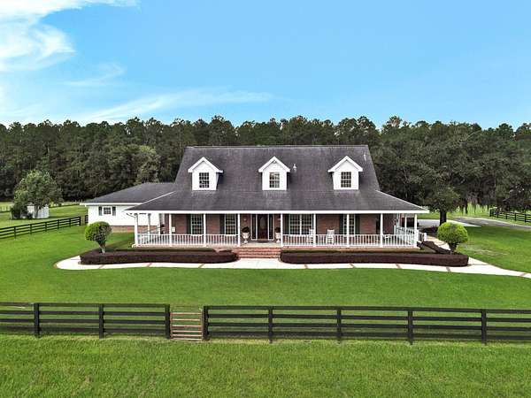 9.73 Acres of Land with Home for Sale in Middleburg, Florida