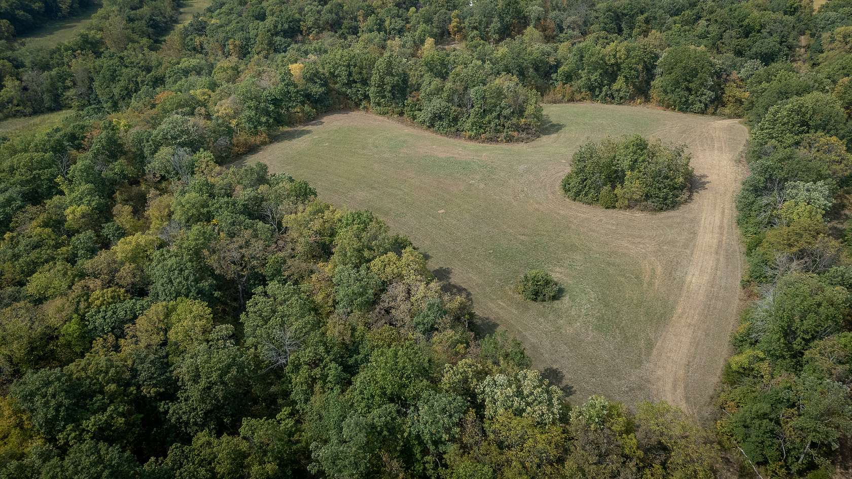 14 Acres of Land with Home for Sale in Rayville, Missouri