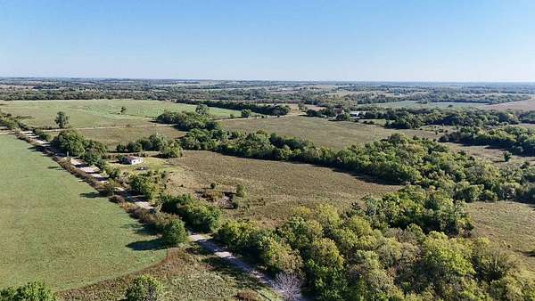 10 Acres of Recreational Land & Farm for Sale in Lyndon, Kansas