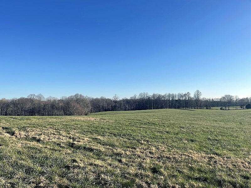 0.75 Acres of Residential Land for Sale in Russell Springs, Kentucky