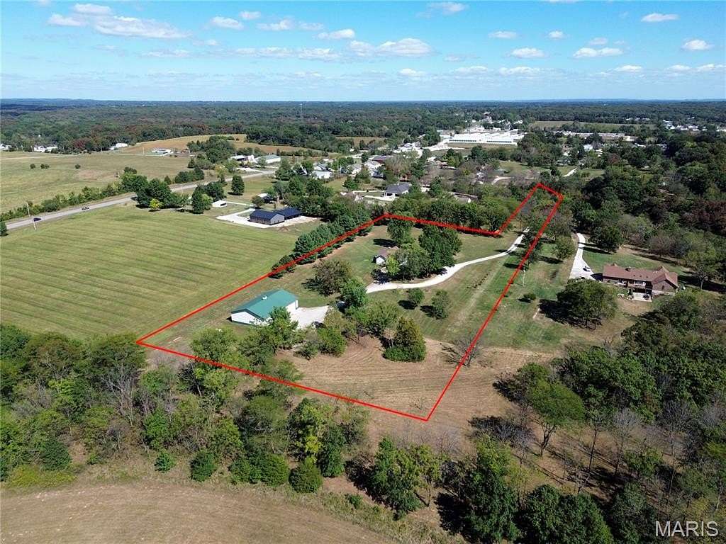 6.5 Acres of Residential Land with Home for Sale in Troy, Missouri