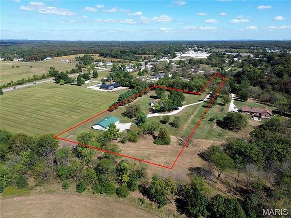 6.5 Acres of Residential Land with Home for Sale in Troy, Missouri