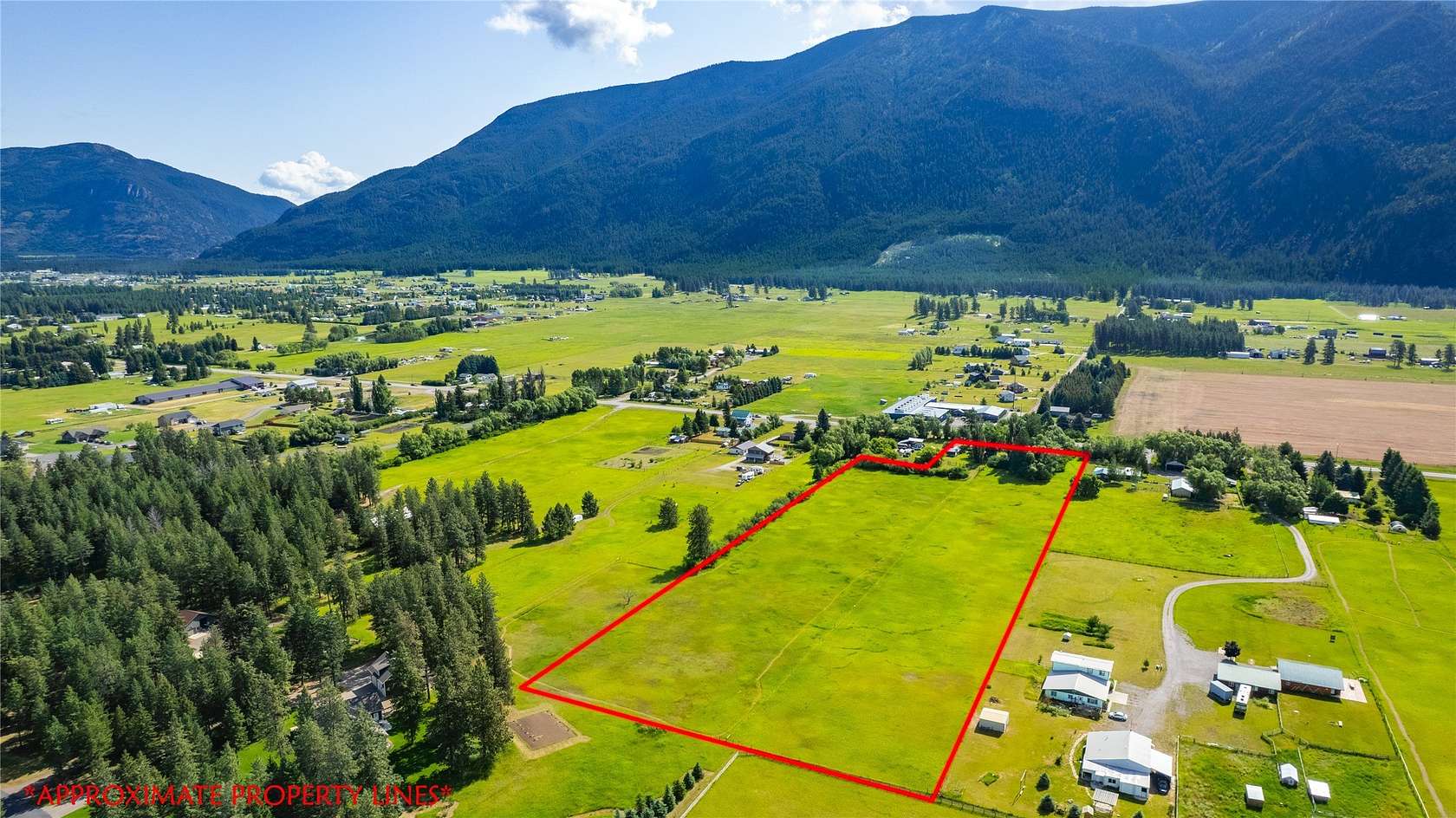 10.4 Acres of Land with Home for Sale in Columbia Falls, Montana