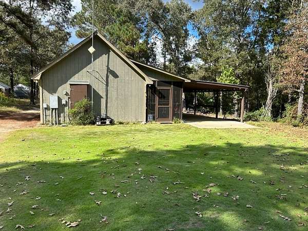 82 Acres of Recreational Land with Home for Sale in Buena Vista, Georgia