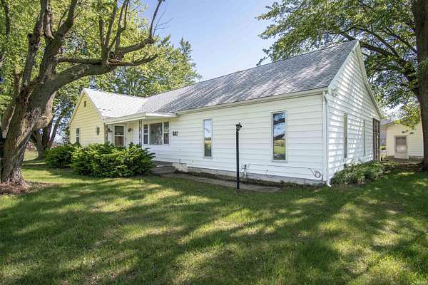 3 Acres of Residential Land with Home for Sale in Ashley, Indiana