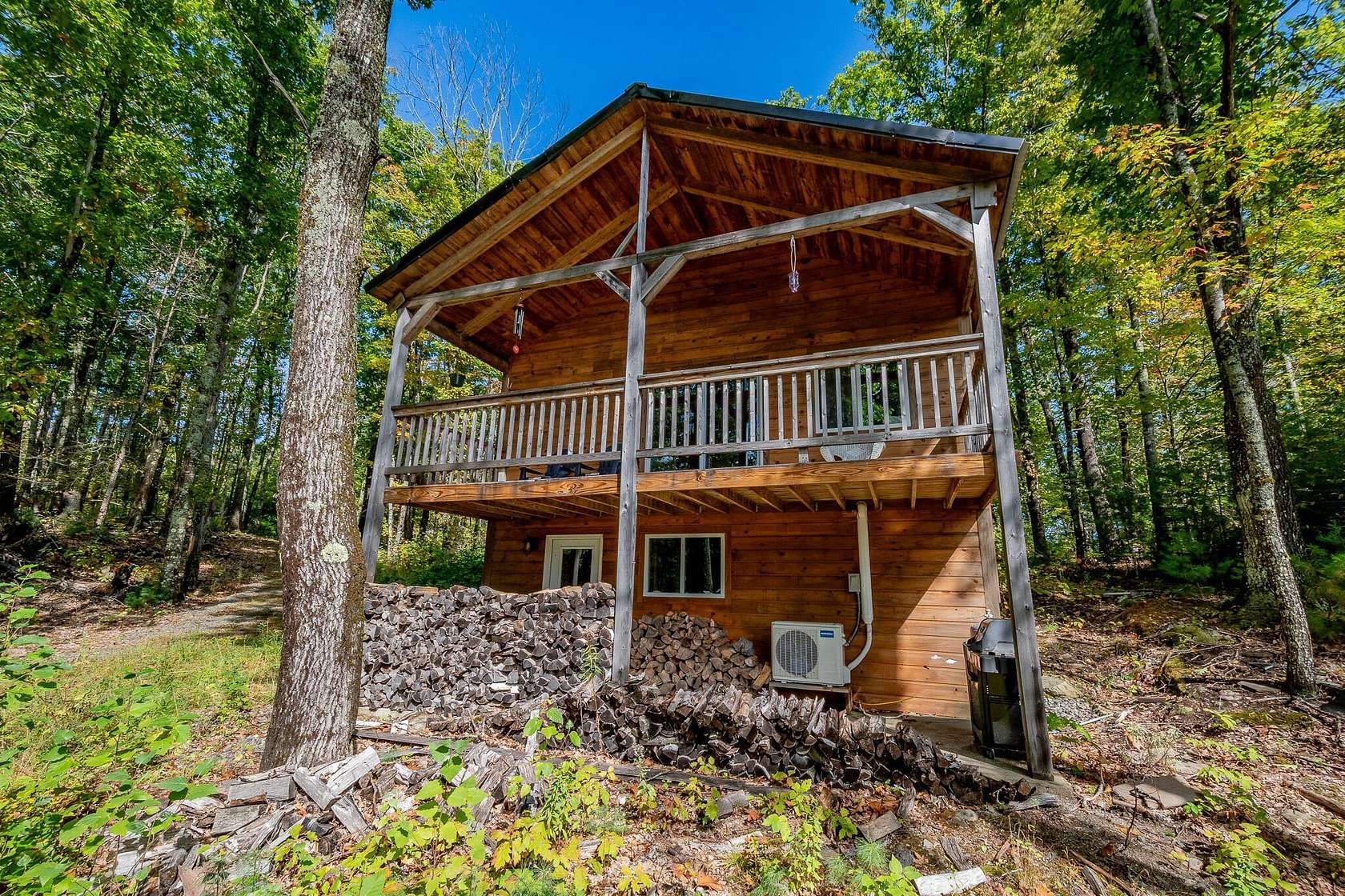 4 Acres of Residential Land with Home for Sale in Newburgh Town, Maine