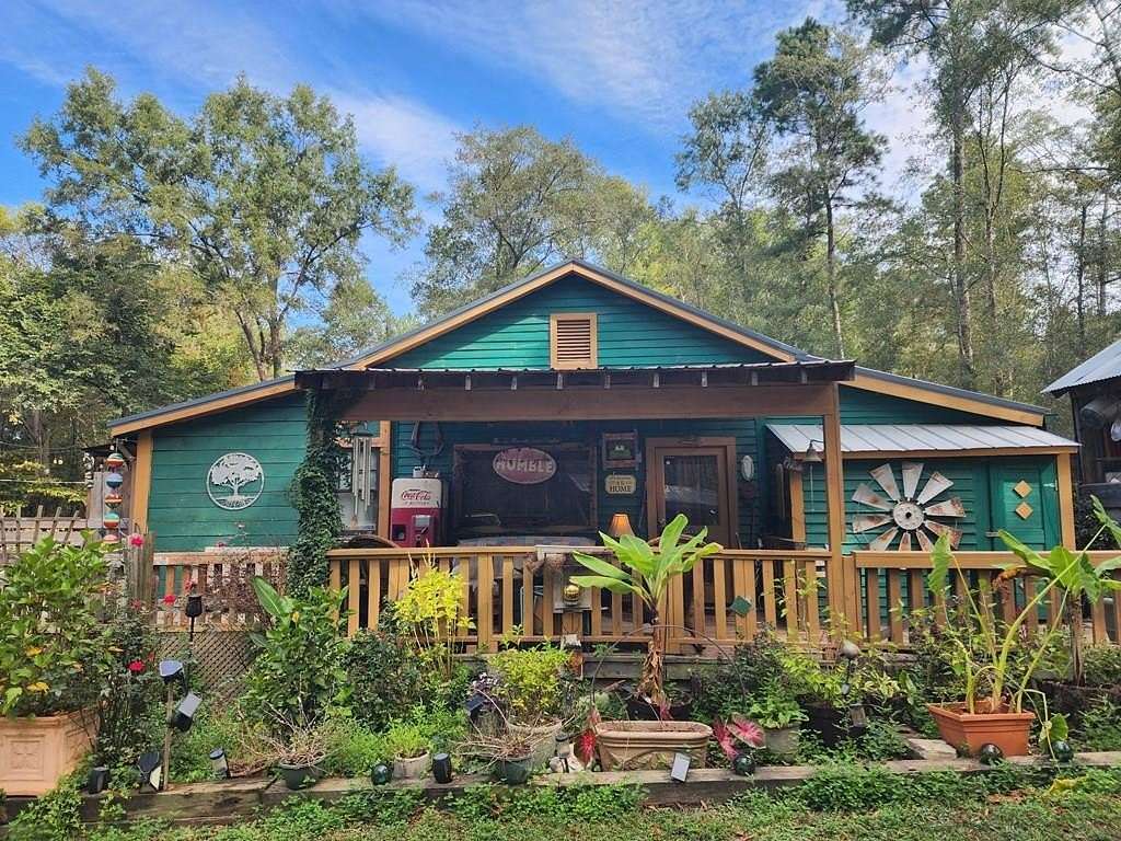 5 Acres of Residential Land with Home for Sale in Eatonton, Georgia