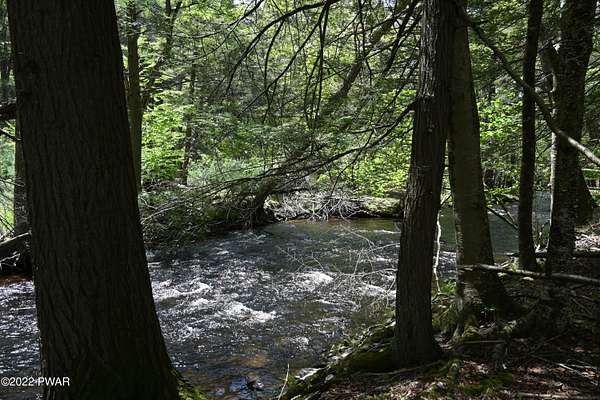 28 Acres of Land for Sale in Milford, Pennsylvania