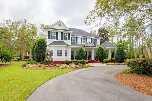 6.58 Acres of Residential Land with Home for Sale in Valdosta, Georgia