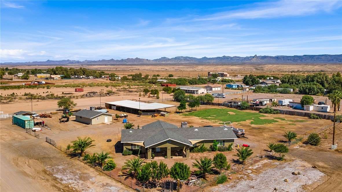 2 Acres of Residential Land with Home for Sale in Mohave Valley, Arizona