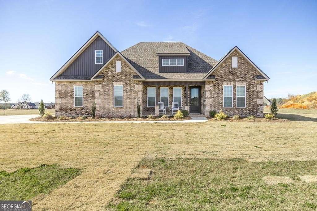 1.7 Acres of Residential Land with Home for Sale in Perry, Georgia