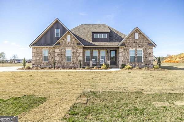 1.7 Acres of Residential Land with Home for Sale in Perry, Georgia