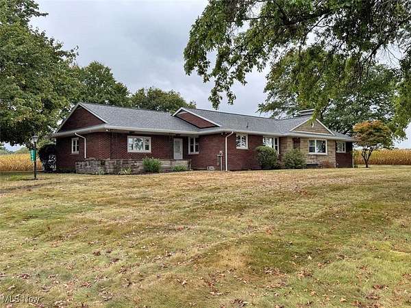 1.54 Acres of Residential Land with Home for Auction in Canton, Ohio