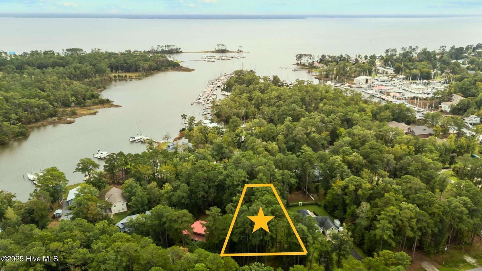 0.6 Acres of Residential Land for Sale in Oriental, North Carolina