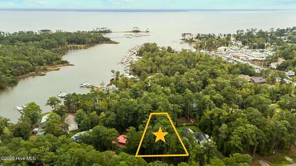 0.6 Acres of Residential Land for Sale in Oriental, North Carolina