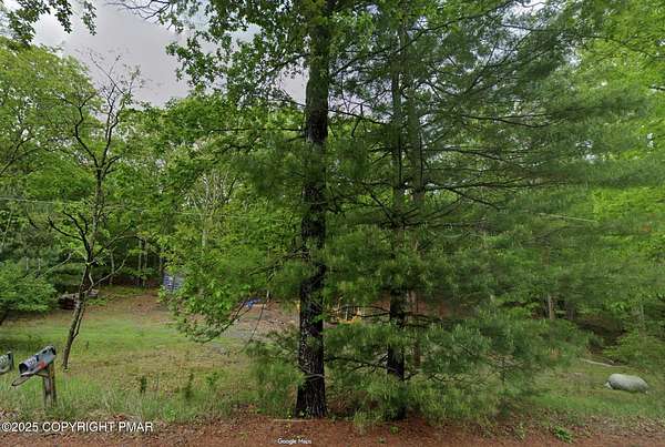 1.23 Acres of Land for Sale in East Stroudsburg, Pennsylvania