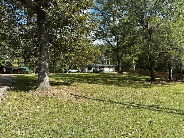 2.73 Acres of Residential Land with Home for Sale in Dalton, Georgia