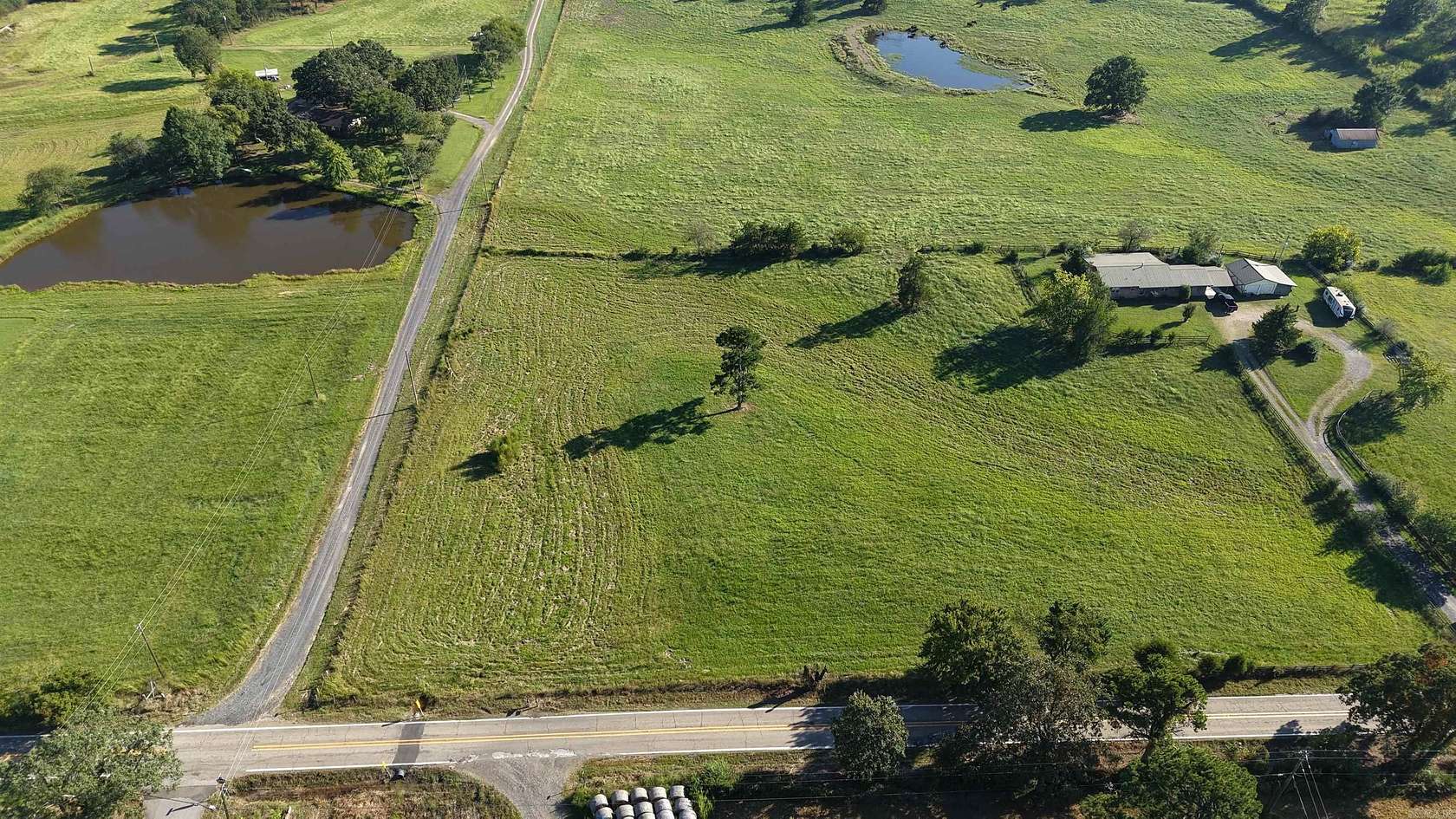10 Acres of Mixed-Use Land for Sale in Mena, Arkansas