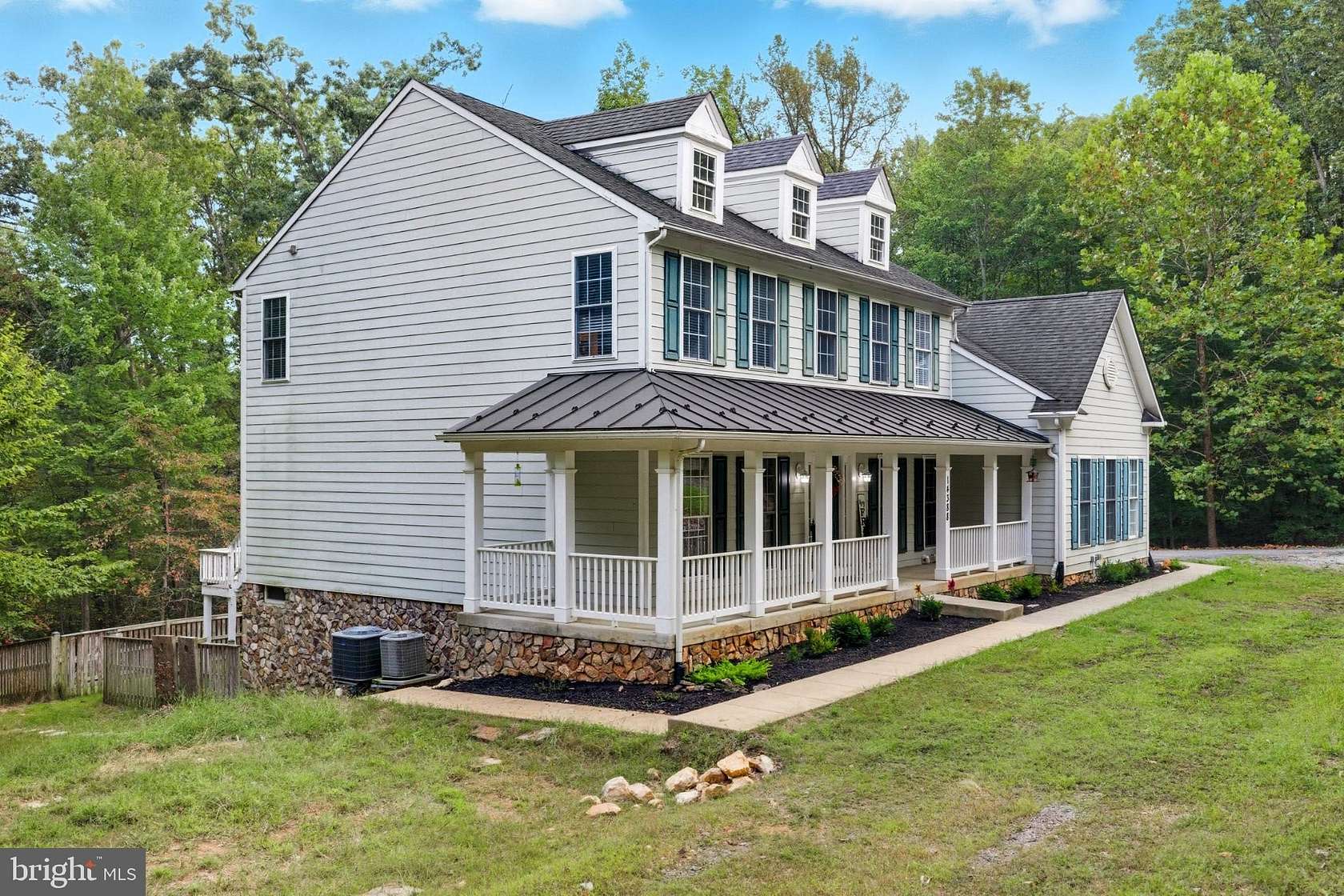 4.5 Acres of Residential Land with Home for Sale in Leesburg, Virginia