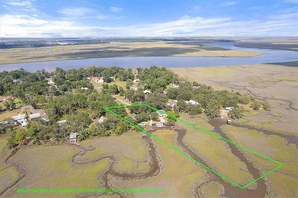 6.85 Acres of Residential Land with Home for Sale in Waverly, Georgia