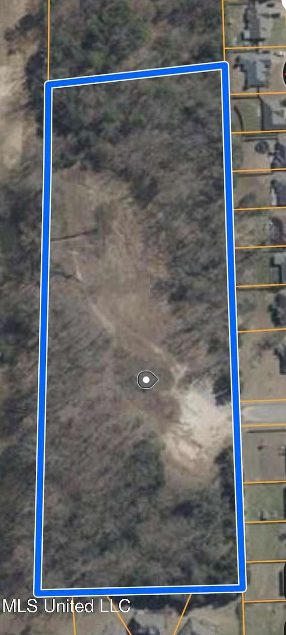9.7 Acres of Residential Land for Sale in Olive Branch, Mississippi