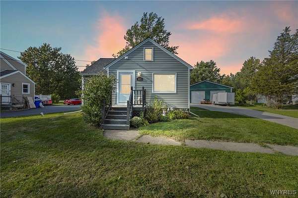 1.5 Acres of Residential Land with Home for Sale in Buffalo, New York