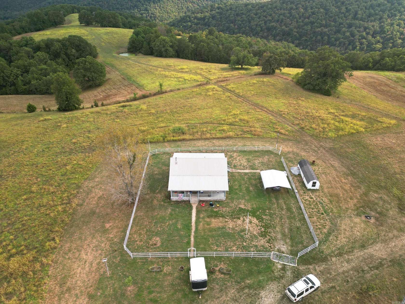 80 Acres of Land with Home for Sale in Yellville, Arkansas