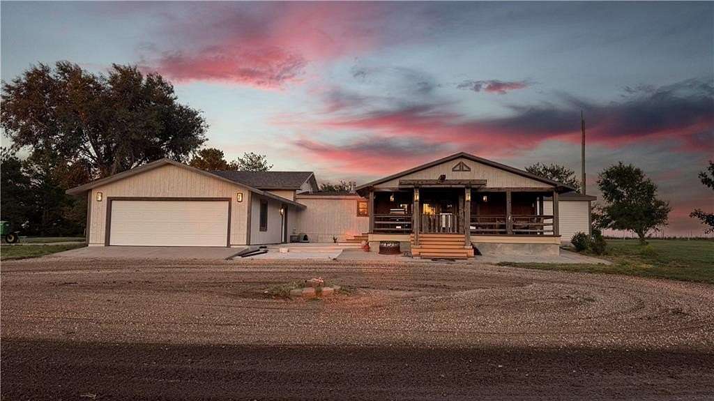 38.6 Acres of Land with Home for Sale in Ulysses, Kansas