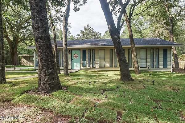 1.73 Acres of Residential Land with Home for Sale in Gulfport, Mississippi