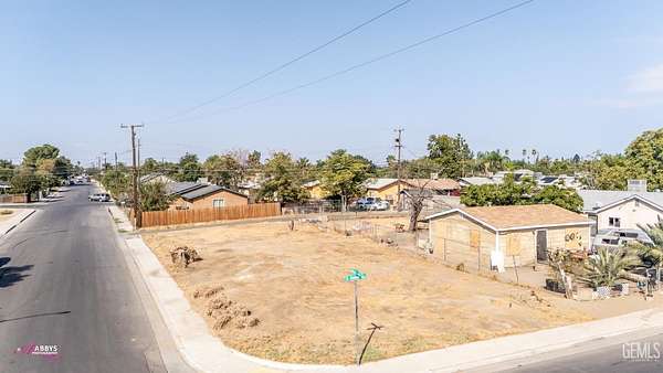 0.14 Acres of Land for Sale in Bakersfield, California