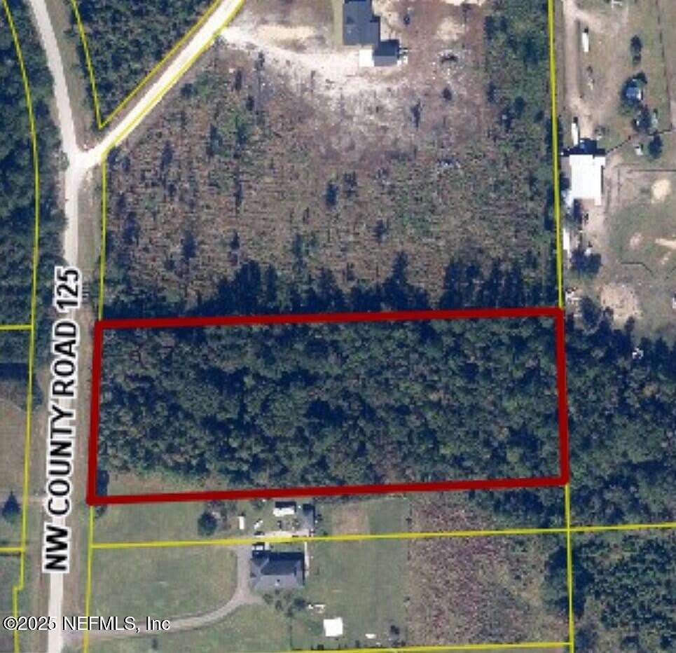4 Acres of Land for Sale in Lawtey, Florida