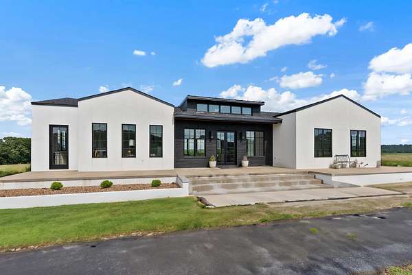 5.79 Acres of Land with Home for Sale in Mayflower, Arkansas