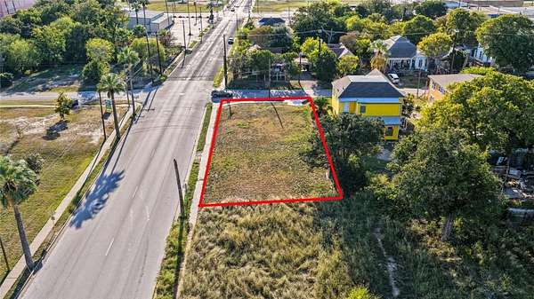 0.26 Acres of Mixed-Use Land for Sale in Corpus Christi, Texas