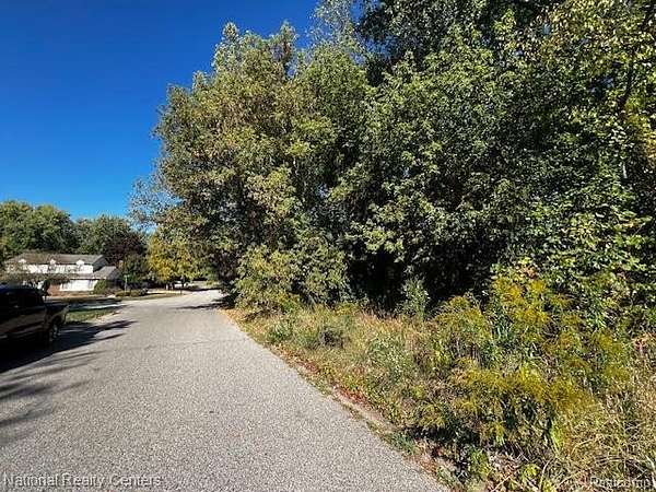 0.47 Acres of Residential Land for Sale in Oakland Charter Township, Michigan