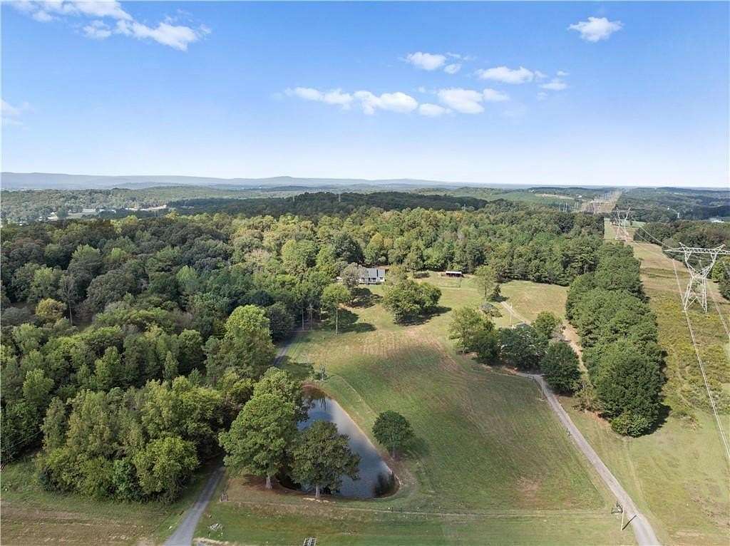 3.45 Acres of Residential Land with Home for Sale in Calhoun, Georgia