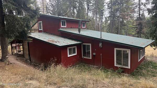 6.2 Acres of Residential Land with Home for Sale in St. Maries, Idaho